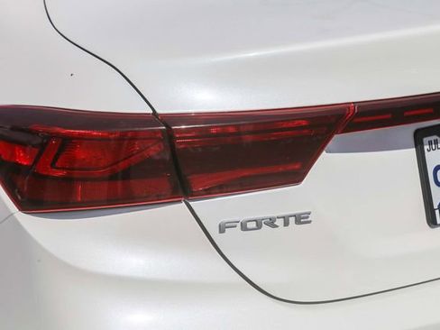 Used 2024 Kia Forte LXS image 11