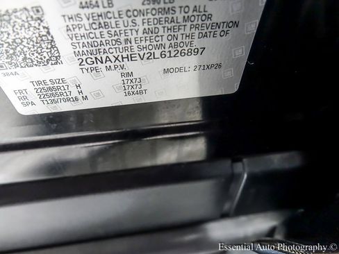 Used 2020 Chevrolet Equinox LS w/ LS Convenience Package image 32