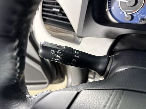 Used 2017 Toyota Sienna XLE image 15