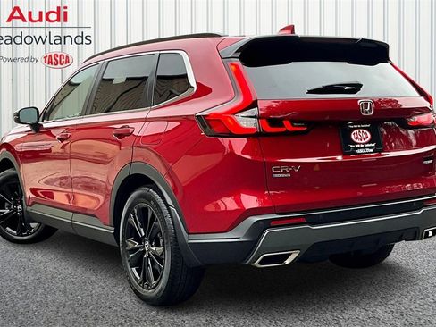 Used 2025 Honda CR-V Sport Touring image 4