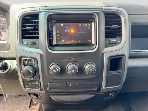Used 2014 RAM 1500 Express AWD/4WD image 17