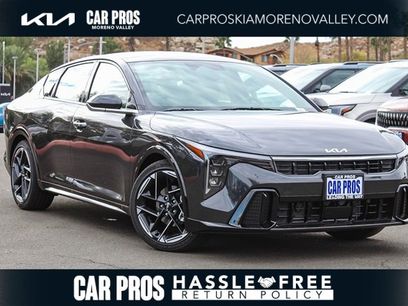 New 2025 Kia K4 GT-Line w/ GT-Line Sunroof Package