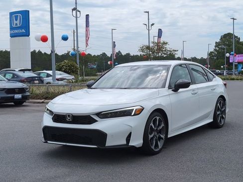 Used 2025 Honda Civic Sport Touring image 9