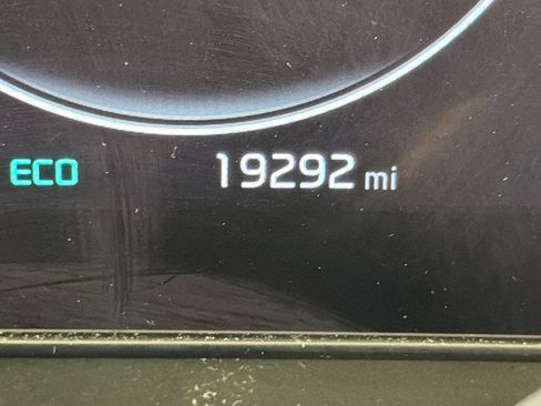 Used 2025 Kia Sportage SX Prestige image 30