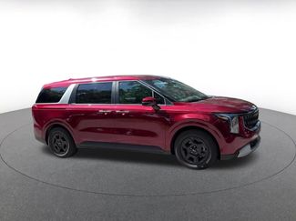 Used 2026 Kia Carnival FWD video 2