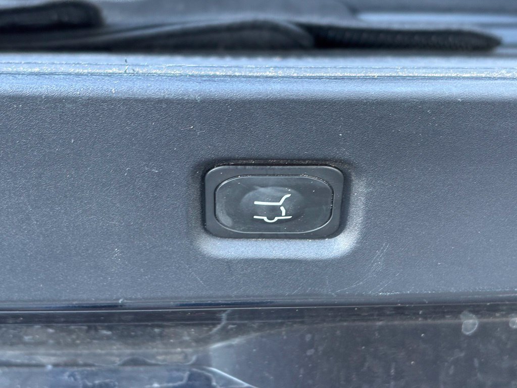 Used 2025 Ford Expedition Platinum AWD/4WD image 8