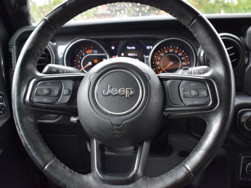Used 2023 Jeep Wrangler Unlimited Sport AWD/4WD image 15
