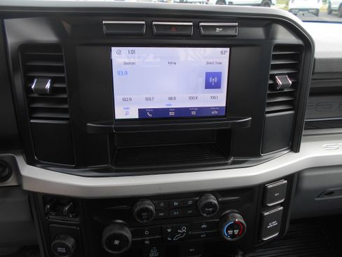 Used 2024 Ford F350 XL image 3