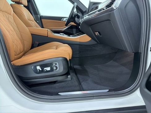 Certified 2024 BMW X5 xDrive40i w/ Premium Package AWD/4WD image 20