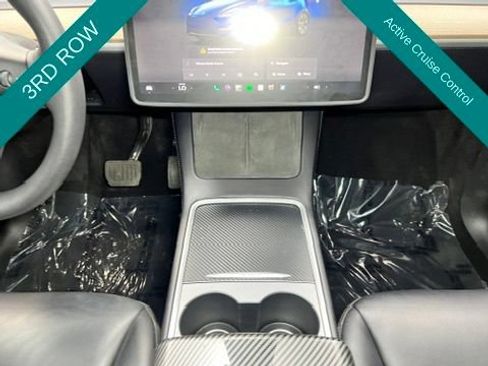 Used 2025 Tesla Model Y Long Range AWD/4WD image 10