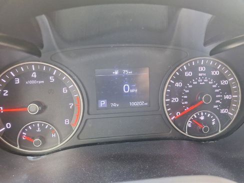 Used 2019 Kia Optima LX image 2