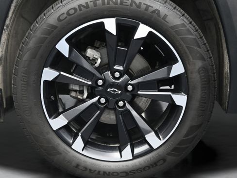 Used 2025 Chevrolet Equinox RS w/ Safety and Technology Package FWD image 10