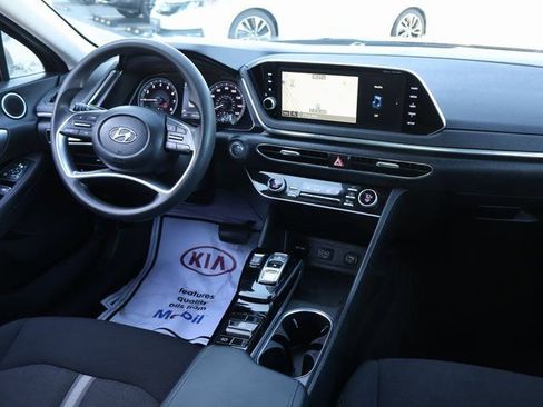 Used 2023 Hyundai Sonata SEL w/ Preferred Accessory Package image 12