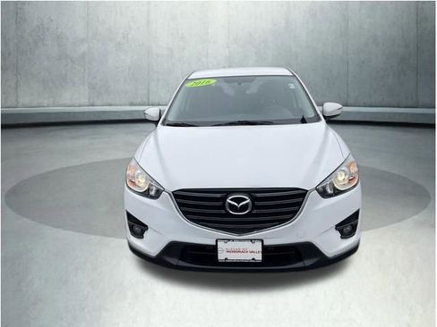 Used 2016 MAZDA CX-5 Touring image 2