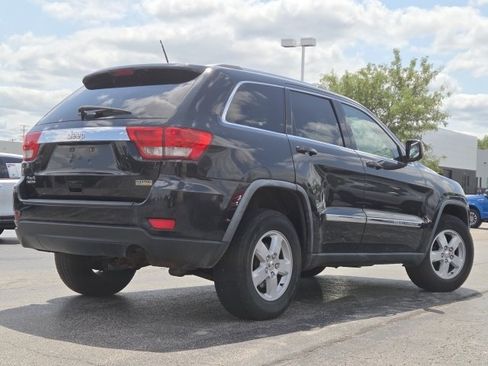 Used 2012 Jeep Grand Cherokee Laredo w/ Laredo E Group AWD/4WD image 9