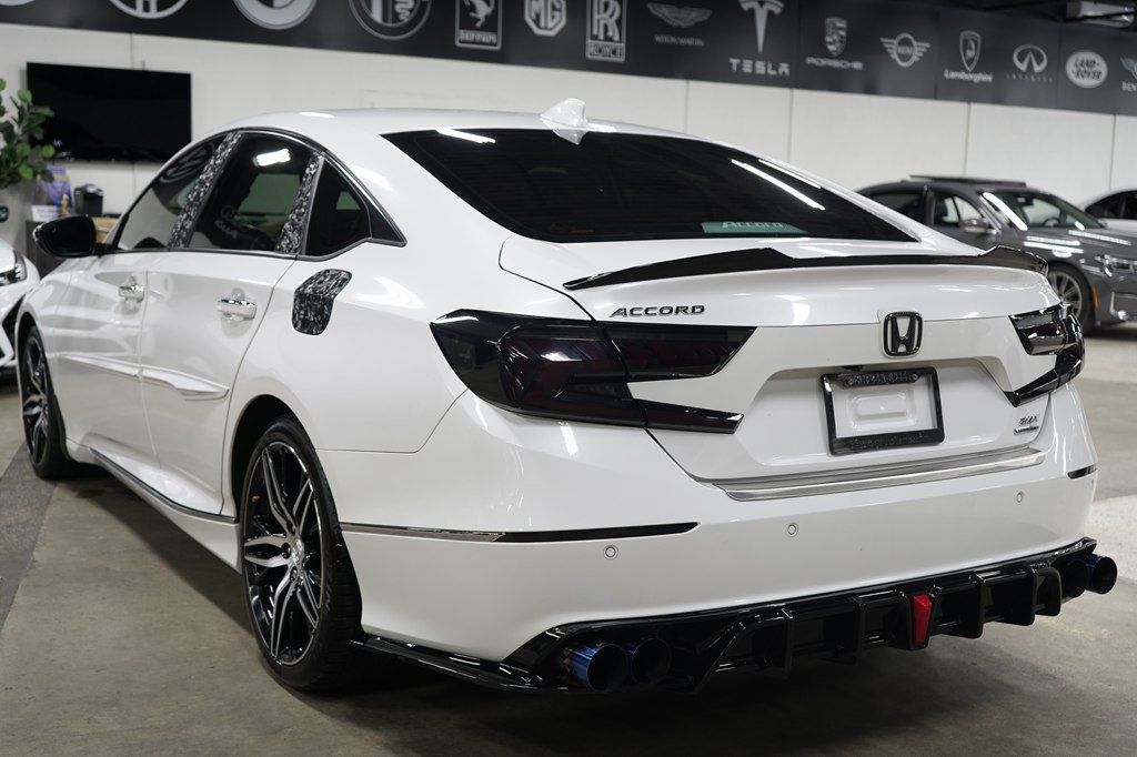 Used 2021 Honda Accord Touring image 3
