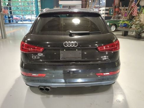 Used 2018 Audi Q3 2.0T Premium Plus w/ Premium Plus Package AWD/4WD image 9
