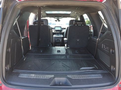 Used 2021 Chevrolet Tahoe High Country w/ Premium Package AWD/4WD image 37