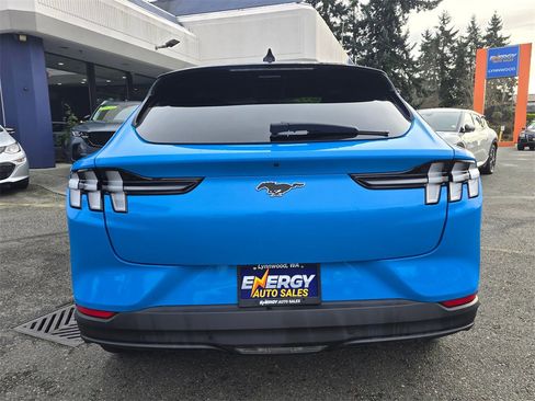 Used 2023 Ford Mustang Mach-E Select image 4