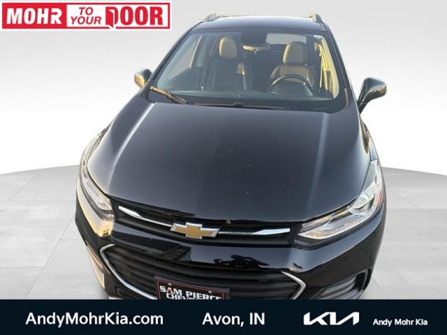 Used 2017 Chevrolet Trax LT w/ LT Convenience Package AWD/4WD image 1