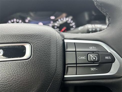 Used 2022 Jeep Compass Altitude image 24