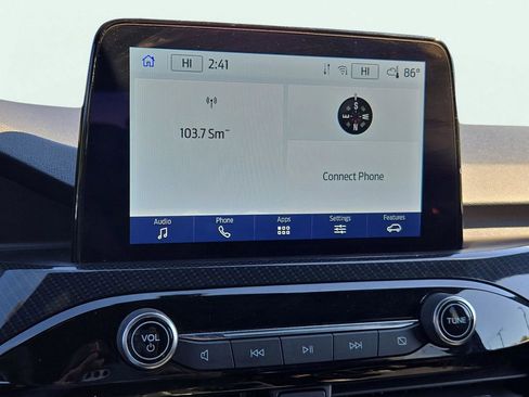 Used 2024 Ford Escape ST-Line image 25