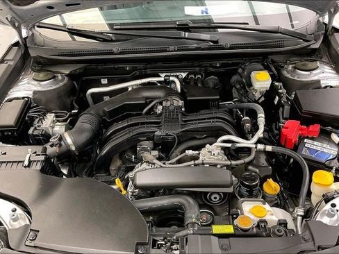 Used 2023 Subaru Outback Touring AWD/4WD image 29