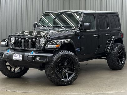 Used 2024 Jeep Wrangler Unlimited w/ Convenience Group