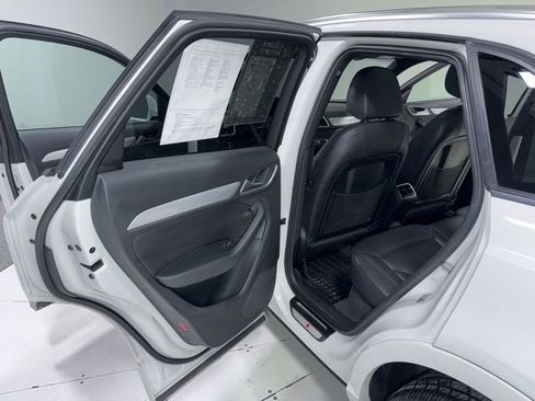 Used 2018 Audi Q3 2.0T Premium image 26