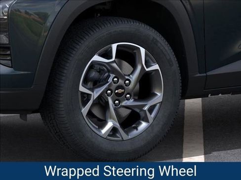 New 2026 Chevrolet Trax LT w/ Driver Confidence Package image 10