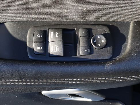 Used 2021 Dodge Challenger R/T Scat Pack w/ Dynamics Package image 15