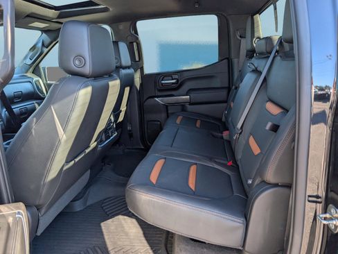 Used 2020 GMC Sierra 1500 AT4 w/ AT4 Premium Package image 14