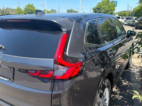 Used 2026 Honda CR-V LX image 5