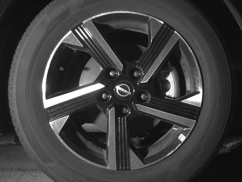 Used 2025 Nissan Sentra SV FWD image 13