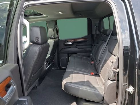Used 2023 GMC Sierra 1500 Denali AWD/4WD image 7