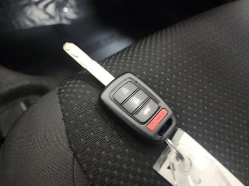 Certified 2022 Honda HR-V Sport image 32