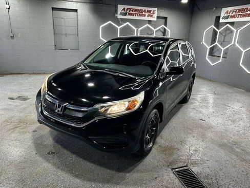 Used 2016 Honda CR-V LX image 2