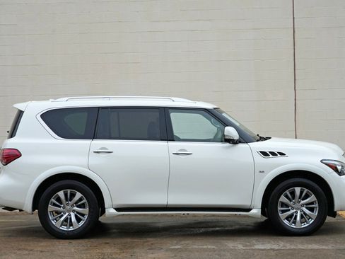 Used 2017 INFINITI QX80 4WD w/ Driver Assistance Package image 54
