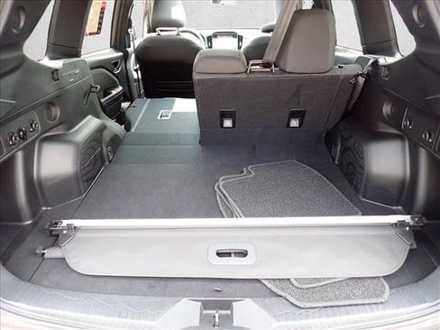 Certified 2025 Subaru Forester Premium AWD/4WD image 8