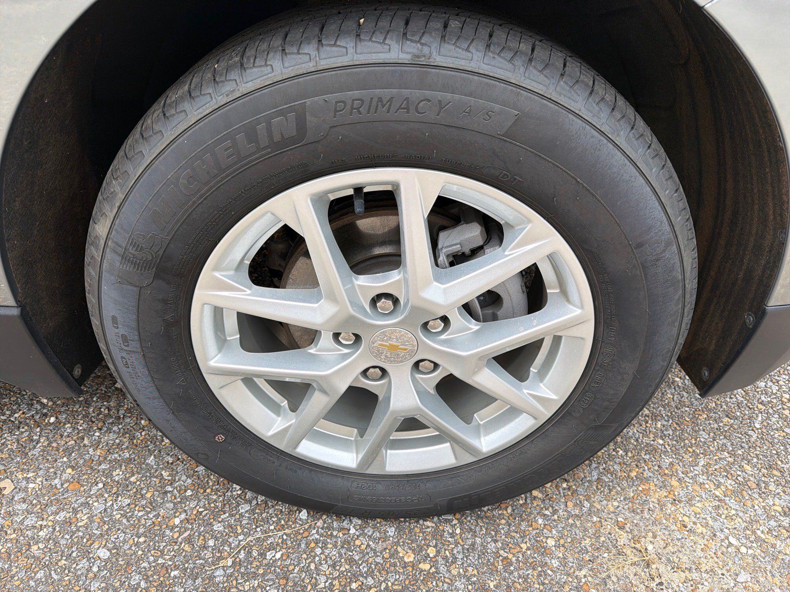 Used 2024 Chevrolet Equinox LT FWD image 22