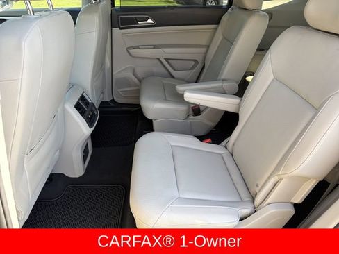 Used 2019 Volkswagen Atlas SE w/ Panoramic Sunroof Package FWD image 5