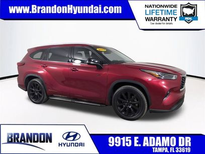 Used 2022 Toyota Highlander XLE