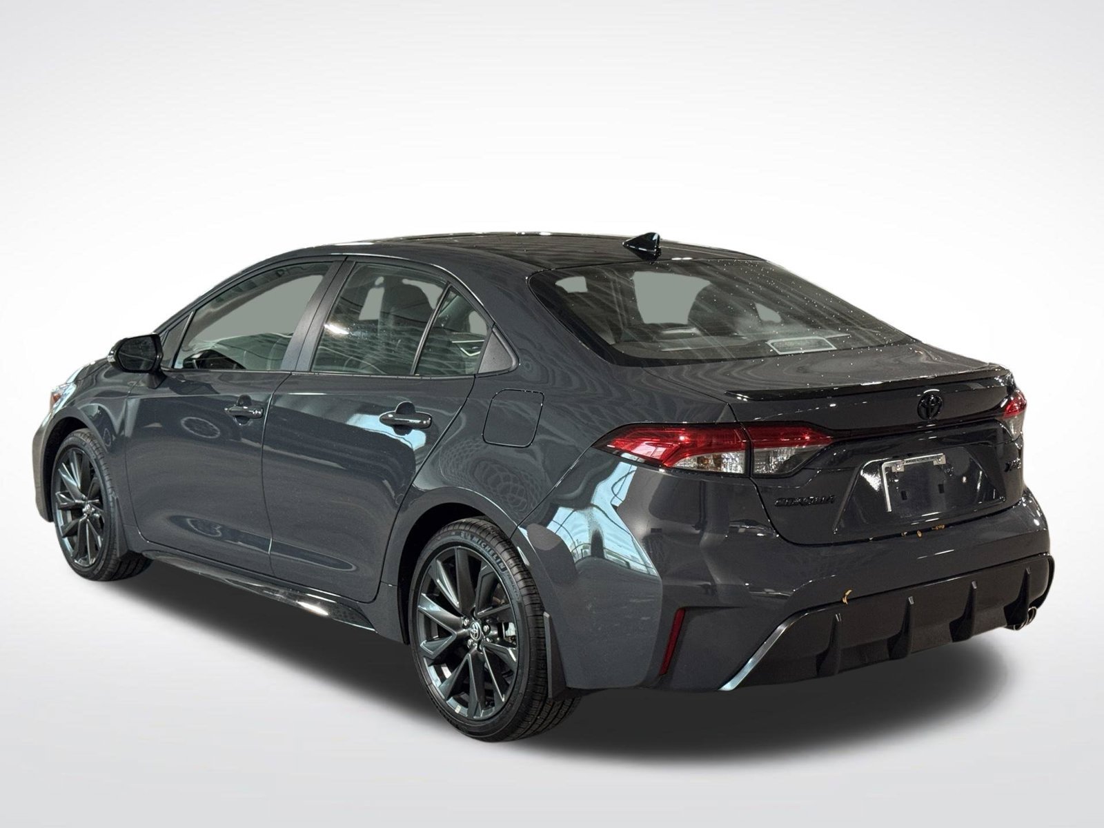 Used 2026 Toyota Corolla XSE FWD image 8