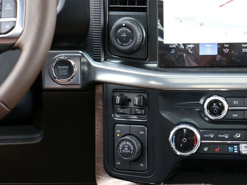 New 2025 Ford F150 King Ranch w/ FX4 Off-Road Package image 33