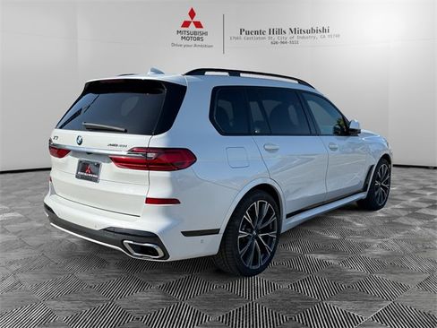 Used 2022 BMW X7 xDrive40i w/ M Sport Package image 5
