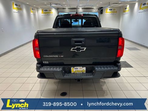 Used 2018 Chevrolet Colorado Z71 AWD/4WD image 18