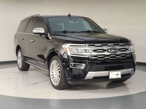 Used 2023 Ford Expedition Platinum RWD image 7