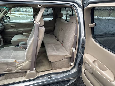 Used 2001 Toyota Tundra SR5 image 5