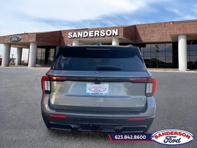 Certified 2025 Ford Explorer ST-Line AWD/4WD image 4