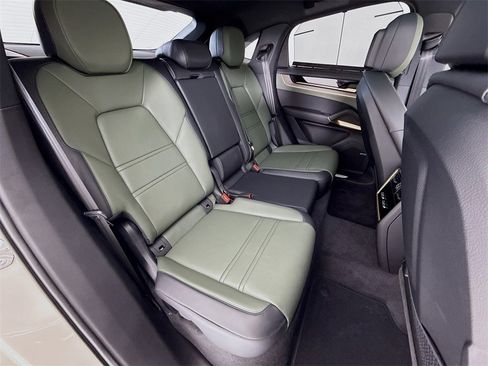 New 2026 Porsche Cayenne Coupe image 30